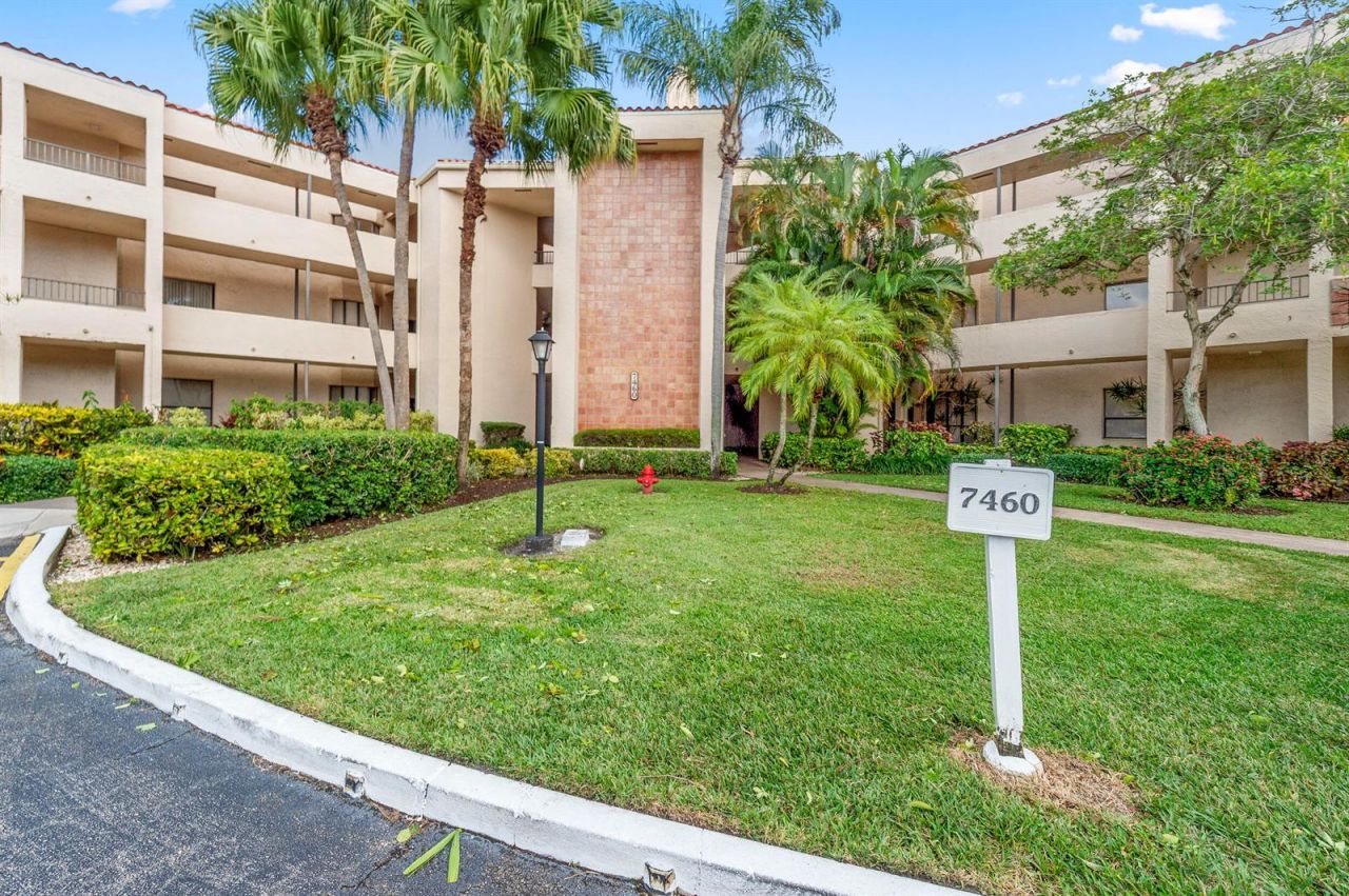 7460 La Paz Boulevard , Unit 304, Boca Raton, FL 33433 Photo