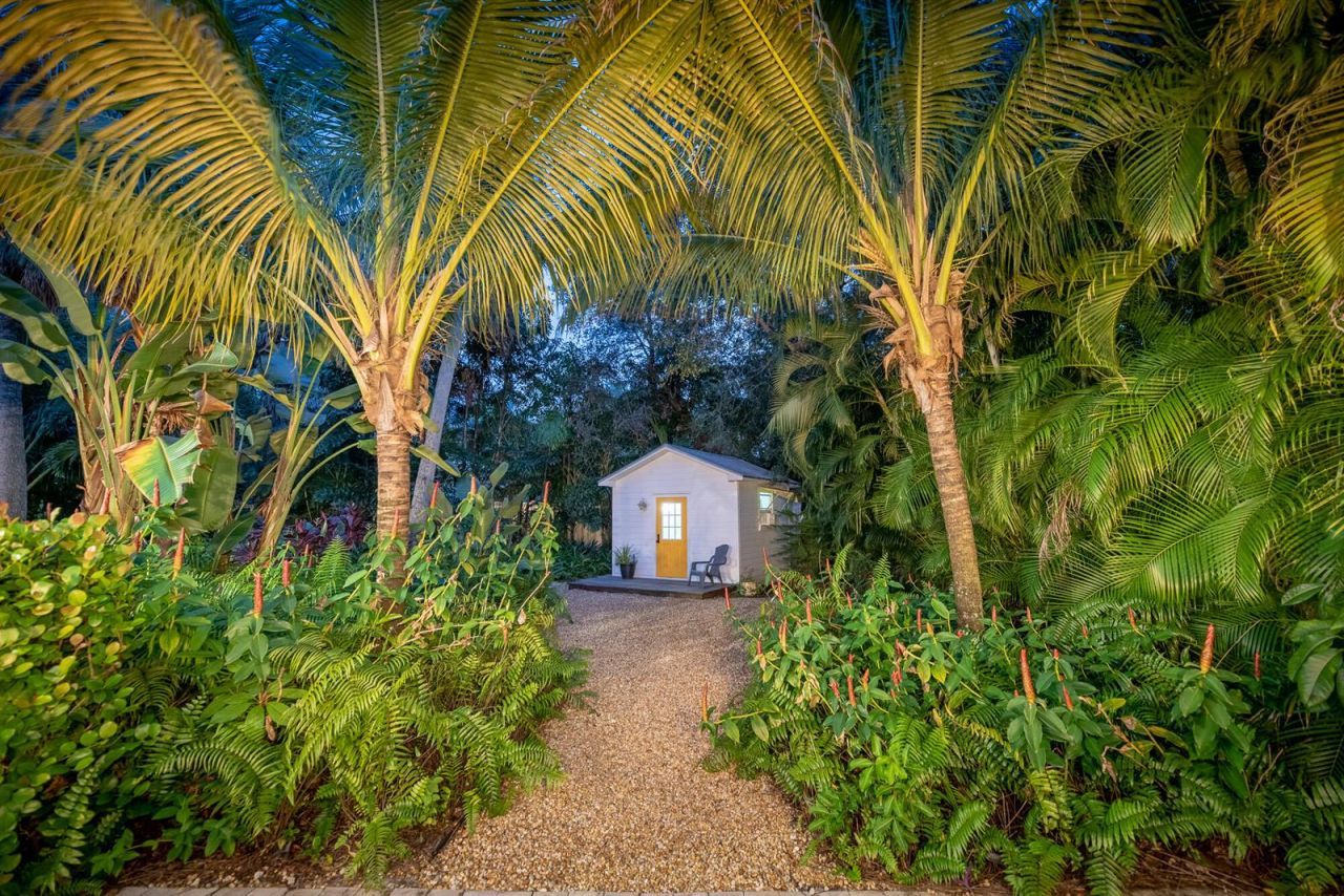 547 SW Riverview Street , Stuart, FL 34994 Photo