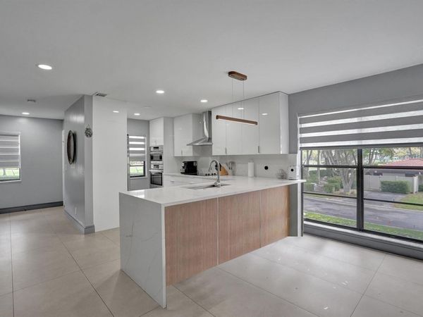 21675 Tall Palm Circle , Unit 2b, Boca Raton, FL 33433