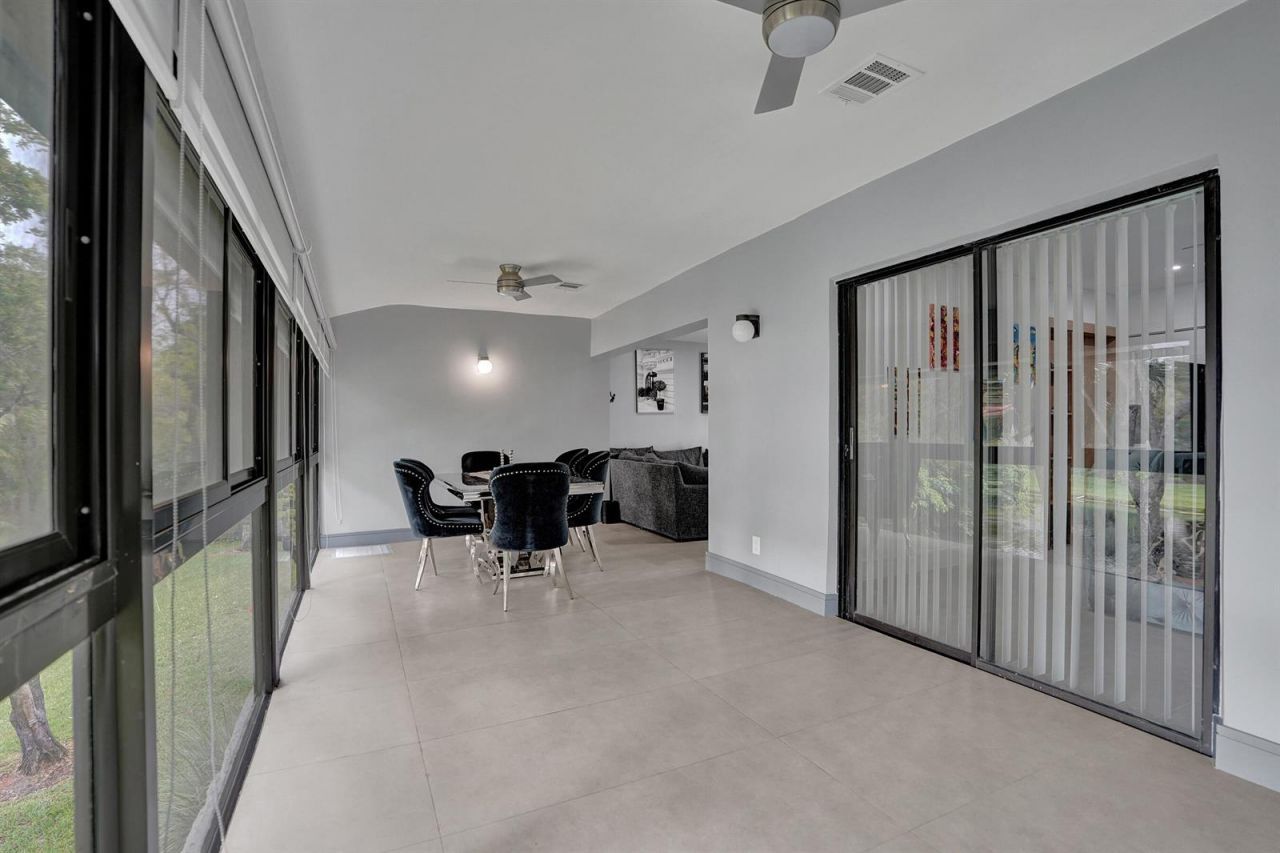 21675 Tall Palm Circle , Unit 2b, Boca Raton, FL 33433 Photo