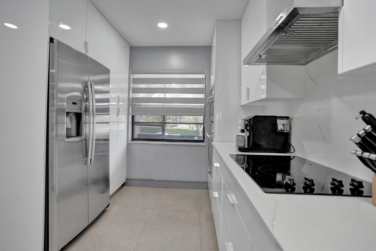 21675 Tall Palm Circle , Unit 2b, Boca Raton, FL 33433 Photo