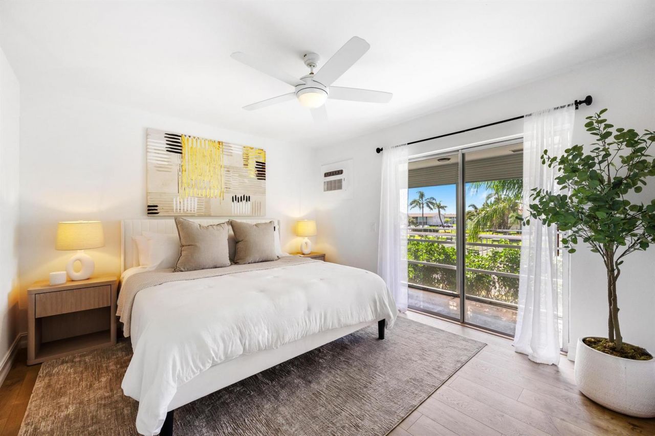480 Horizons W, Unit 207, Boynton Beach, FL 33435 Photo