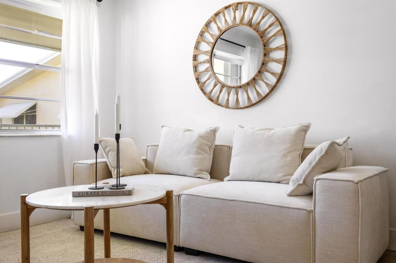 480 Horizons W, Unit 207, Boynton Beach, FL 33435 Photo