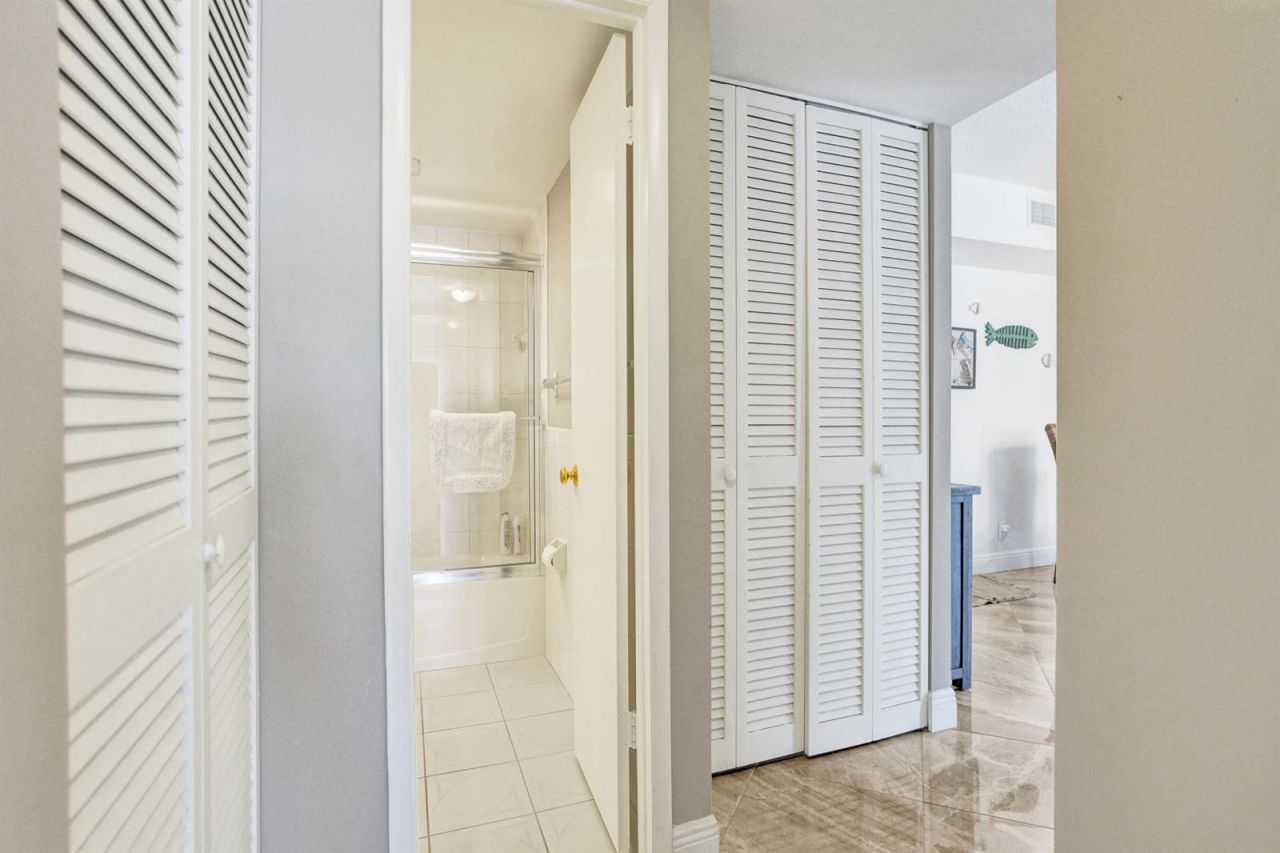 405 N Ocean Boulevard , Unit 229, Pompano Beach, FL 33062 Photo