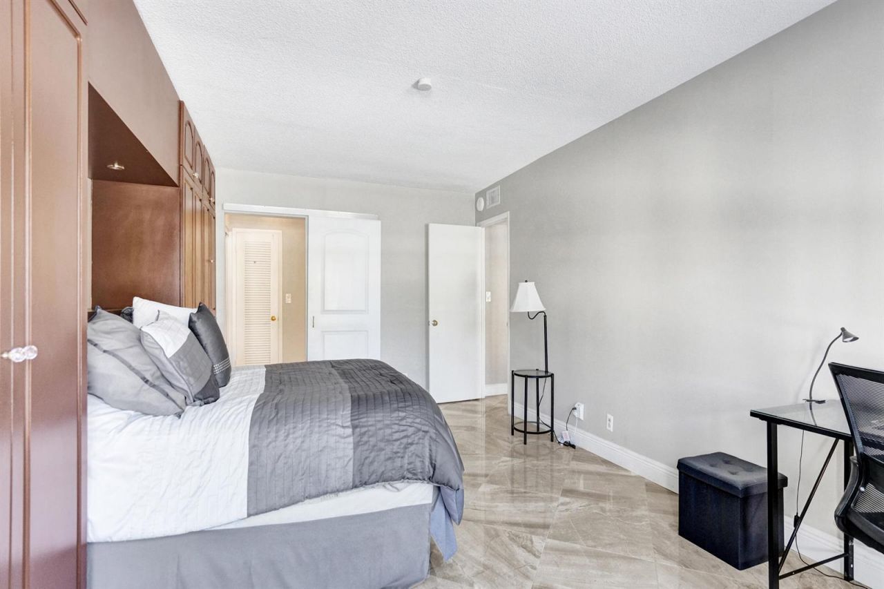 405 N Ocean Boulevard , Unit 229, Pompano Beach, FL 33062 Photo