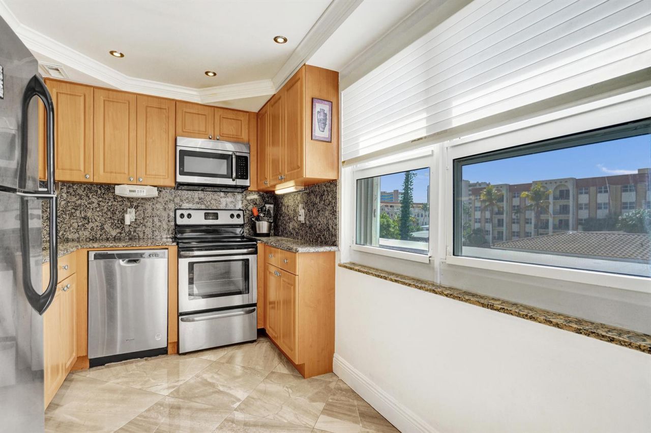 405 N Ocean Boulevard , Unit 229, Pompano Beach, FL 33062 Photo