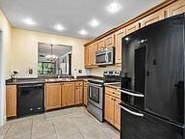 2910 SW 22nd Circle , Unit 212e, Delray Beach, FL 33445