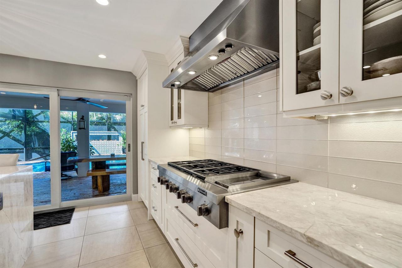 738 Middle River Drive , Fort Lauderdale, FL 33304 Photo