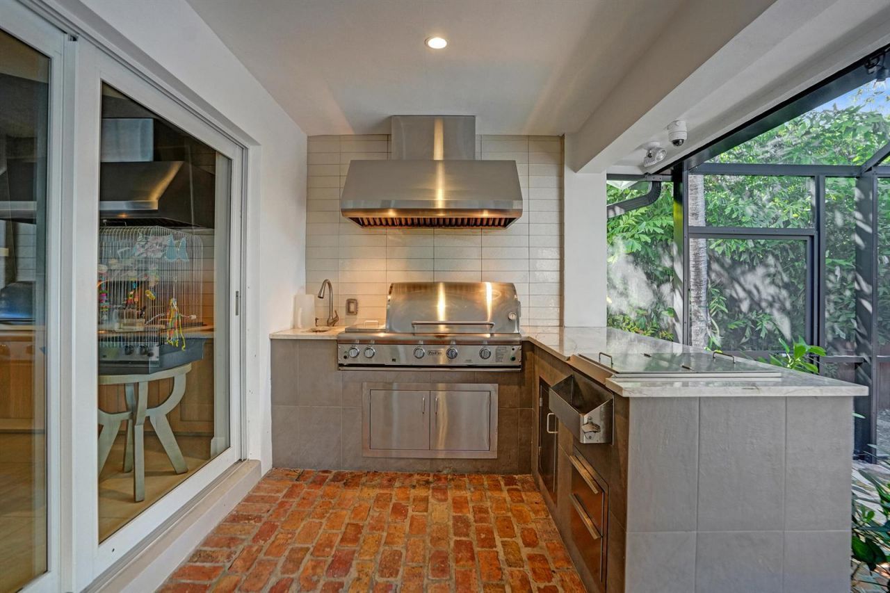 738 Middle River Drive , Fort Lauderdale, FL 33304 Photo