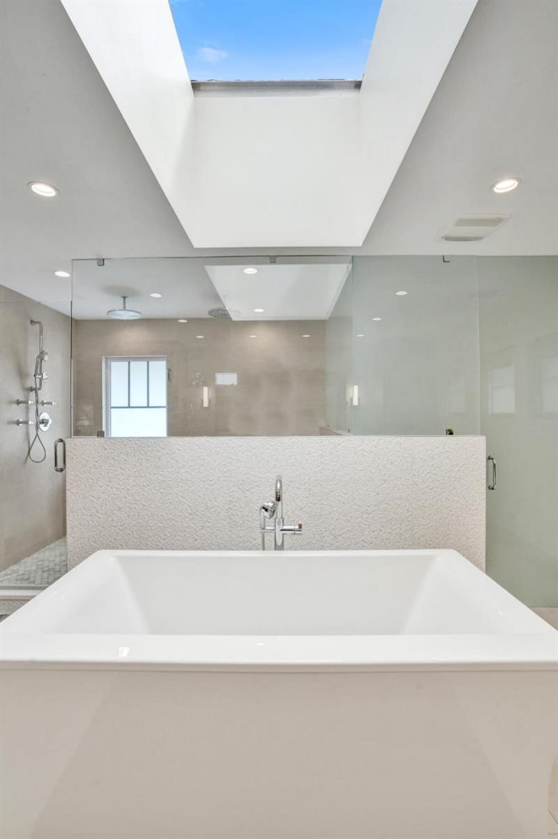 738 Middle River Drive , Fort Lauderdale, FL 33304 Photo