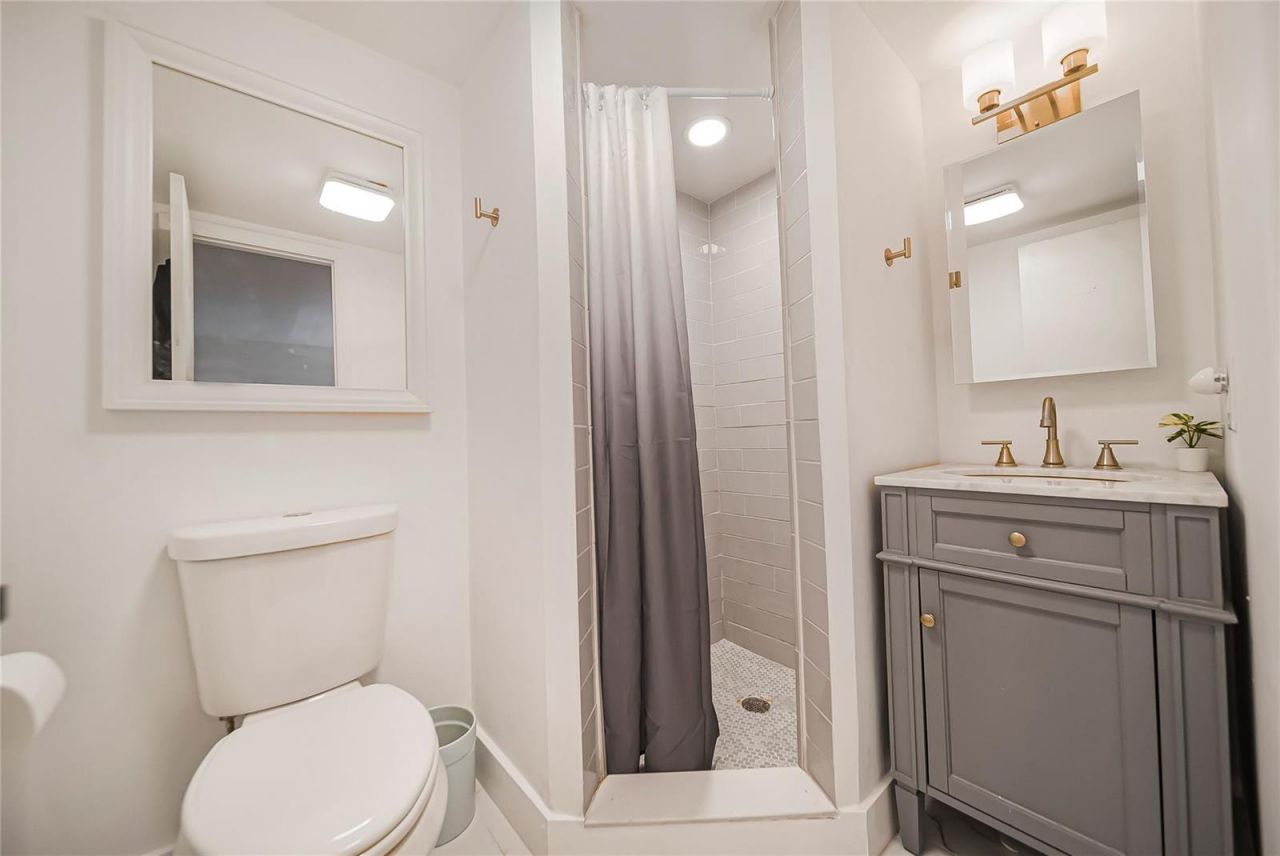 620 Tennis Club Drive , Unit 111, Fort Lauderdale, FL 33311 Photo