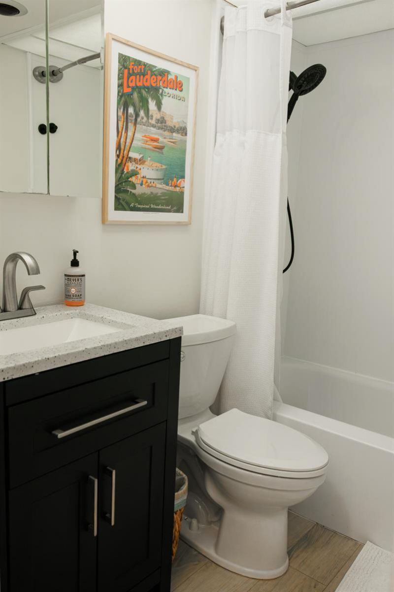 1777 SE 15th Street , Unit 404, Fort Lauderdale, FL 33316 Photo