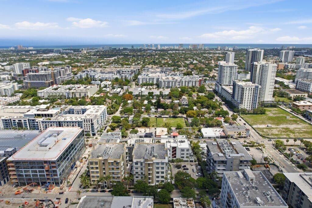 425 N Andrews Avenue , Unit 202, Fort Lauderdale, FL 33301 Photo