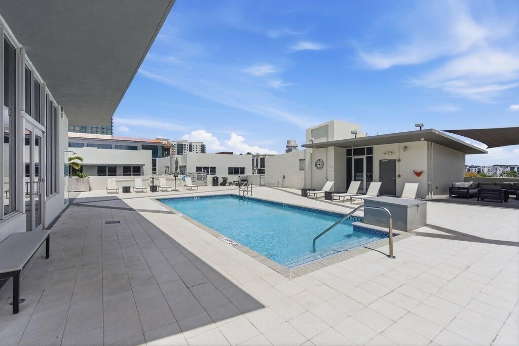 425 N Andrews Avenue , Unit 202, Fort Lauderdale, FL 33301 Photo