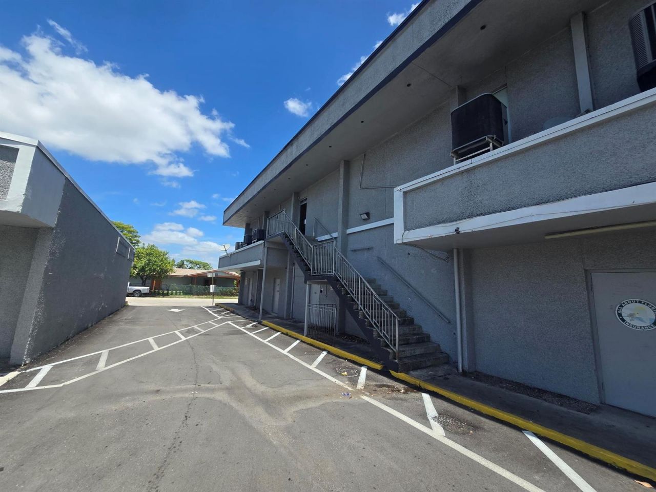 6120 NW 11th Street , Unit 10-2, Sunrise, FL 33313 Photo