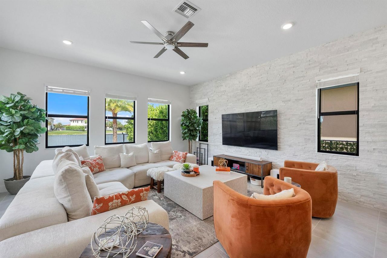 8775 E Baypoint Circle , Parkland, FL 33076 Photo