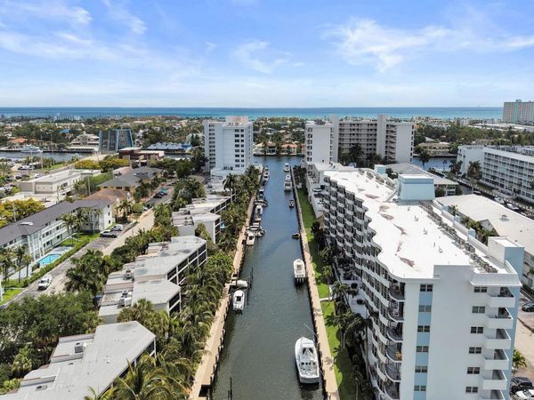 3051 NE 48th Street , Unit 702, Fort Lauderdale, FL 33308