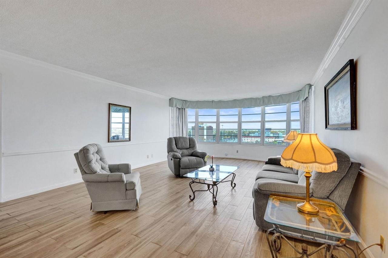 3051 NE 48th Street , Unit 702, Fort Lauderdale, FL 33308 Photo