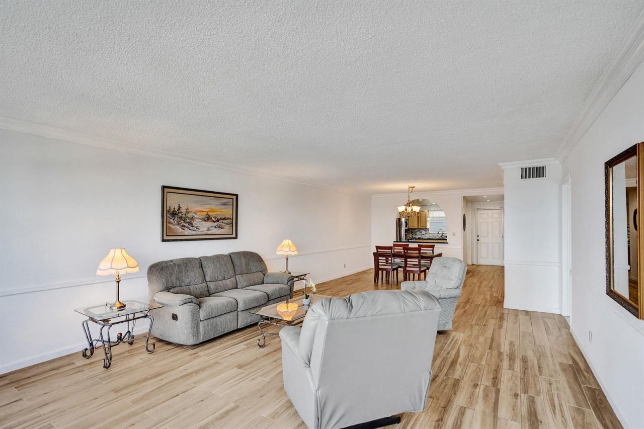 3051 NE 48th Street , Unit 702, Fort Lauderdale, FL 33308 Photo