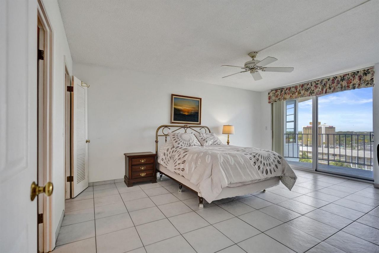 3051 NE 48th Street , Unit 702, Fort Lauderdale, FL 33308 Photo