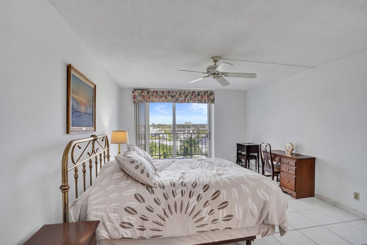 3051 NE 48th Street , Unit 702, Fort Lauderdale, FL 33308 Photo