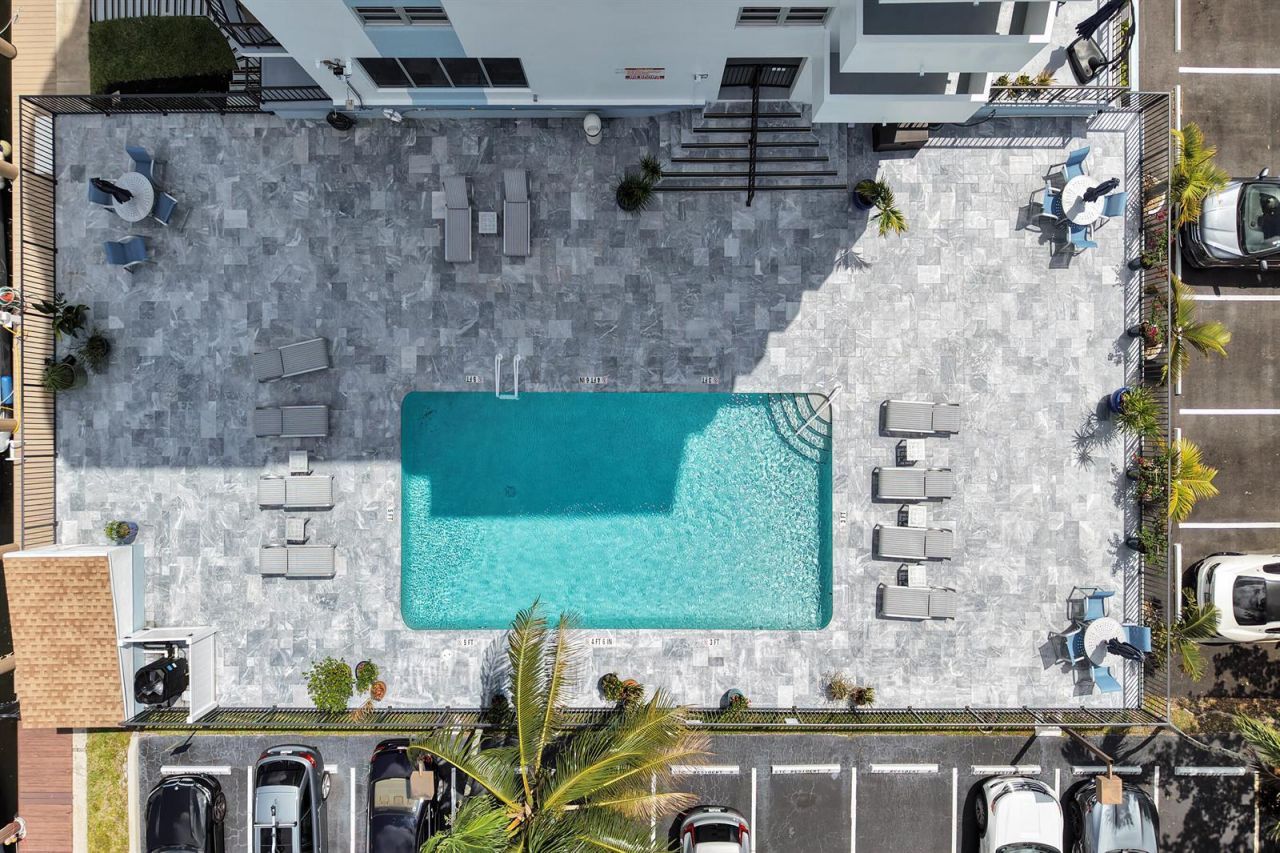3051 NE 48th Street , Unit 702, Fort Lauderdale, FL 33308 Photo