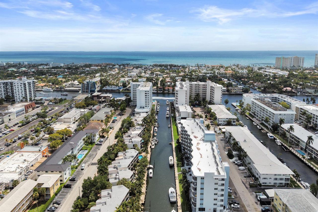 3051 NE 48th Street , Unit 702, Fort Lauderdale, FL 33308 Photo