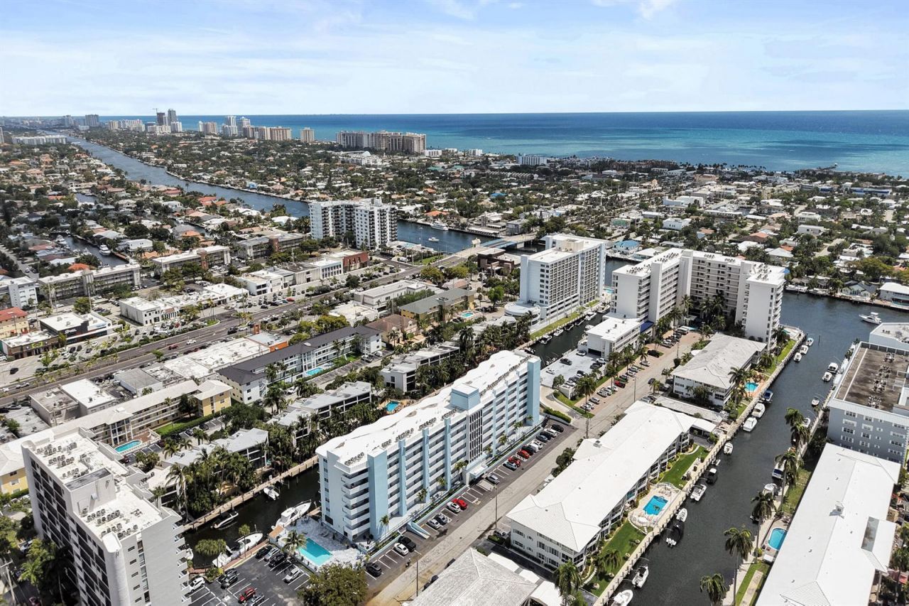 3051 NE 48th Street , Unit 702, Fort Lauderdale, FL 33308 Photo