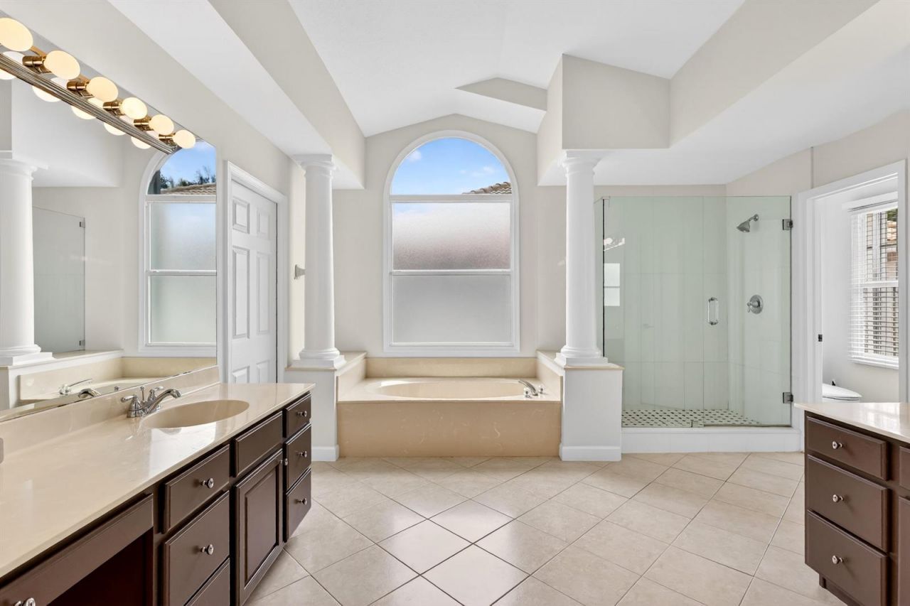 194 Lone Pine Drive , Palm Beach Gardens, FL 33410 Photo