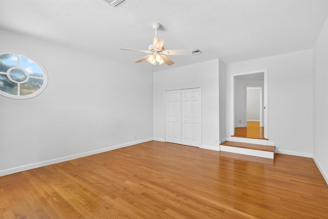 194 Lone Pine Drive , Palm Beach Gardens, FL 33410 Photo
