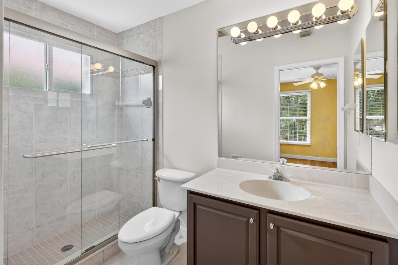 194 Lone Pine Drive , Palm Beach Gardens, FL 33410 Photo
