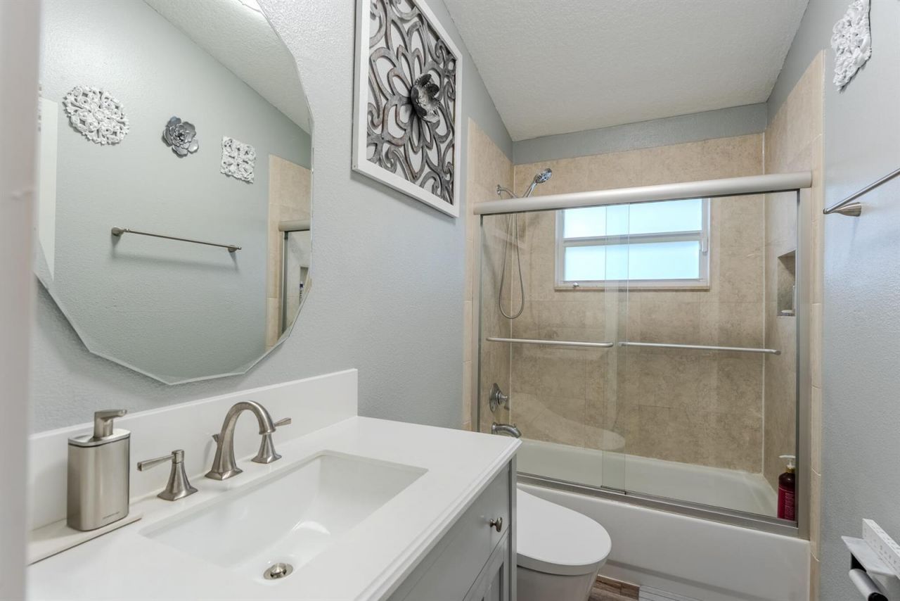 11420 NW 26th Street , Plantation, FL 33323 Photo