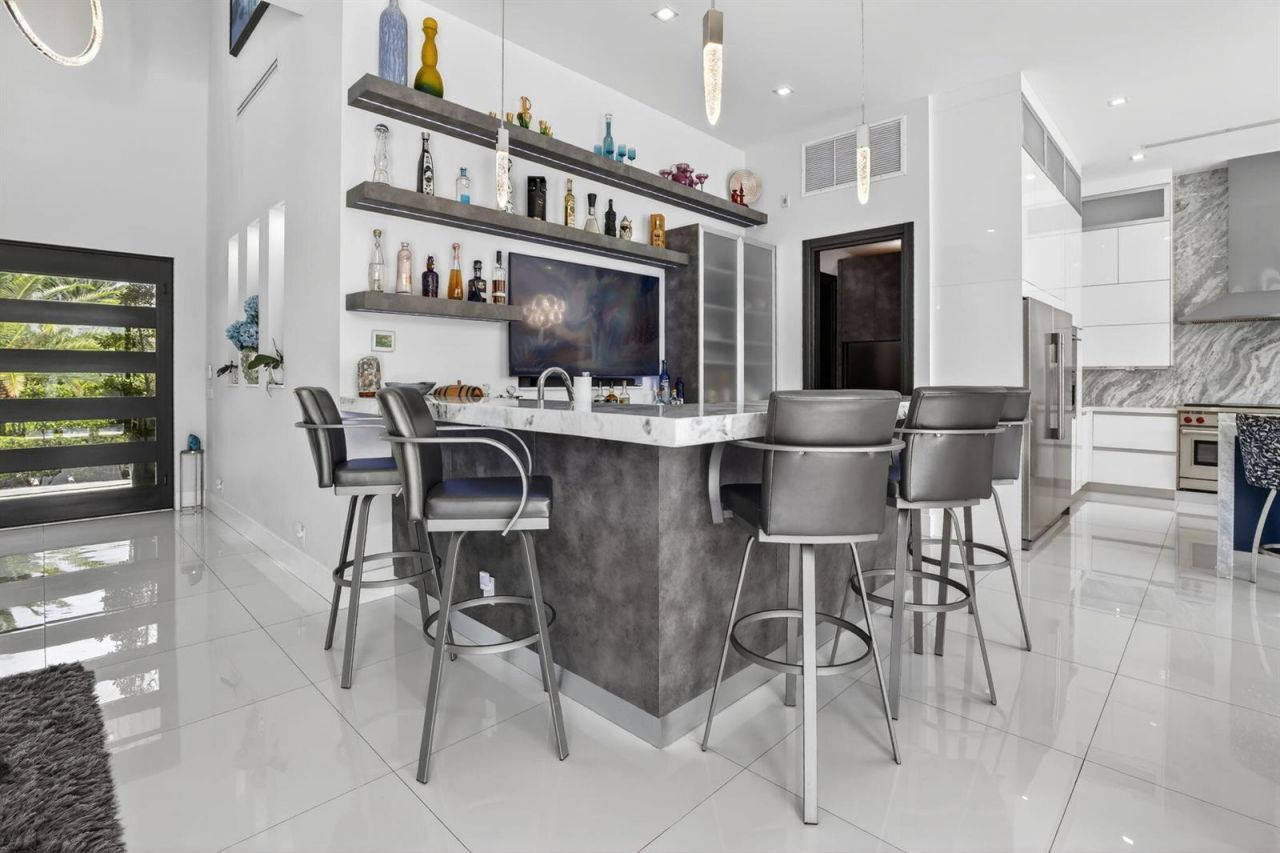 334 Isle Of Capri Drive , Fort Lauderdale, FL 33301 Photo