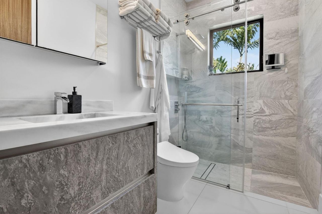334 Isle Of Capri Drive , Fort Lauderdale, FL 33301 Photo