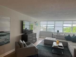 1170 N Federal Highway , Unit 604, Fort Lauderdale, FL 33304 Photo