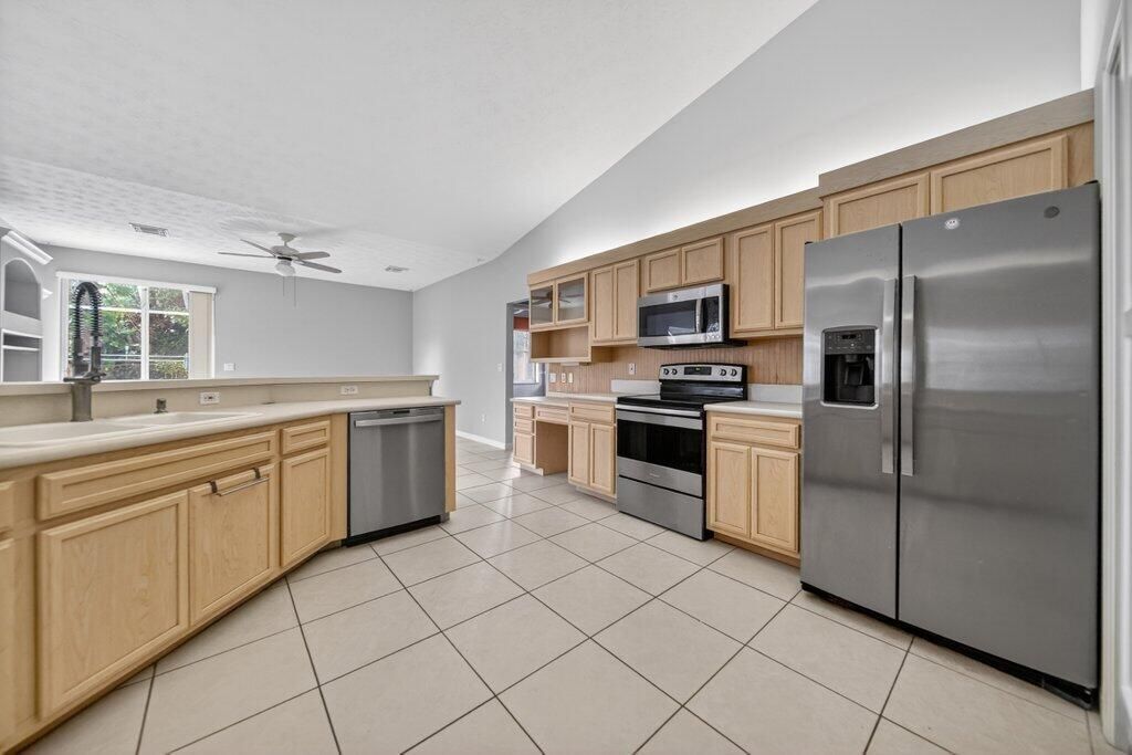 612 SE 6th Street , Stuart, FL 34994 Photo