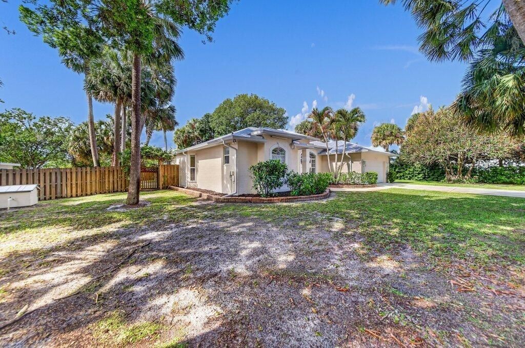 612 SE 6th Street , Stuart, FL 34994 Photo