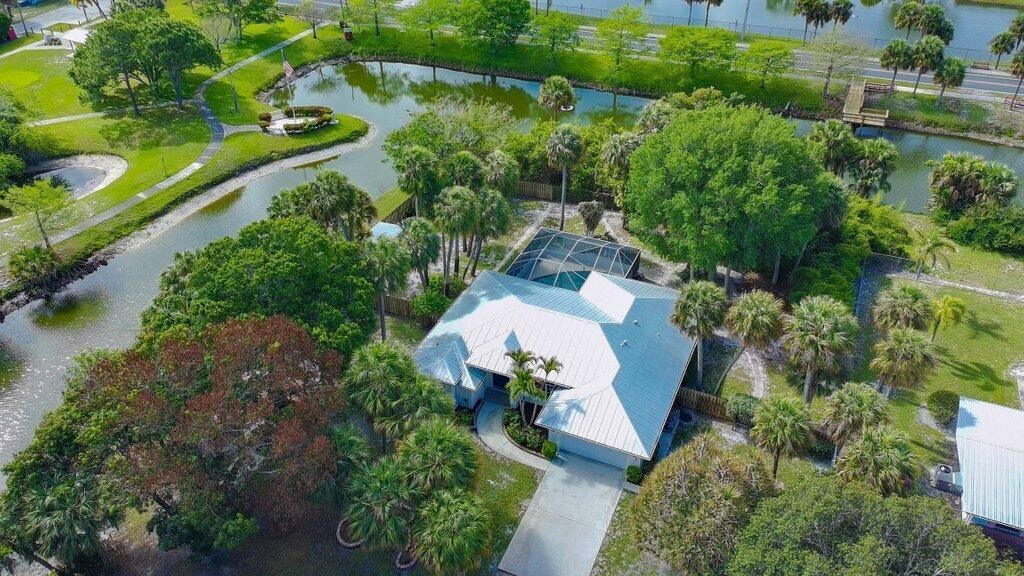 612 SE 6th Street , Stuart, FL 34994 Photo