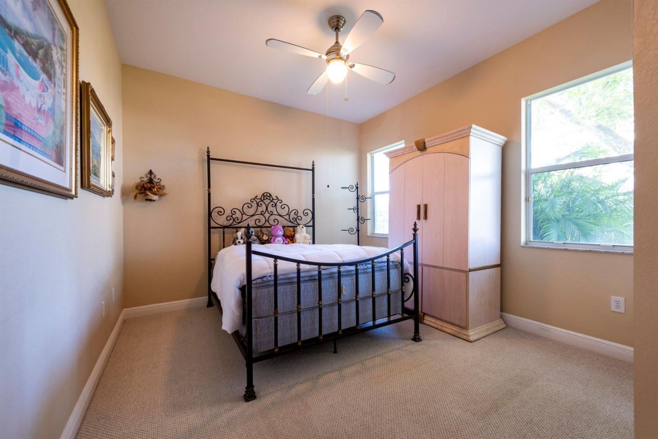 15234 SW 40th Street , Davie, FL 33331 Photo