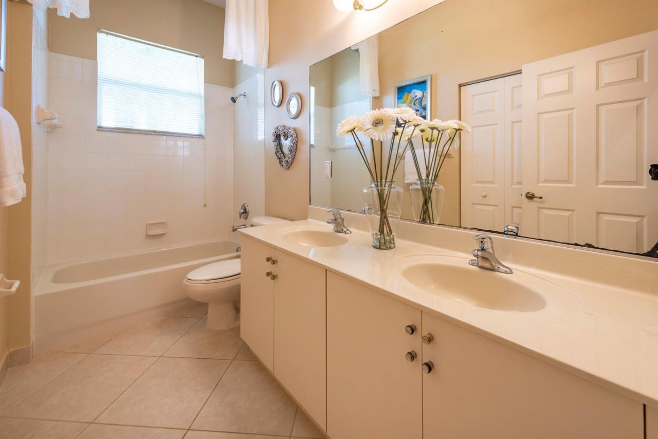 15234 SW 40th Street , Davie, FL 33331 Photo