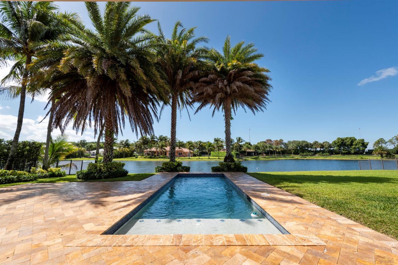 15234 SW 40th Street , Davie, FL 33331 Photo
