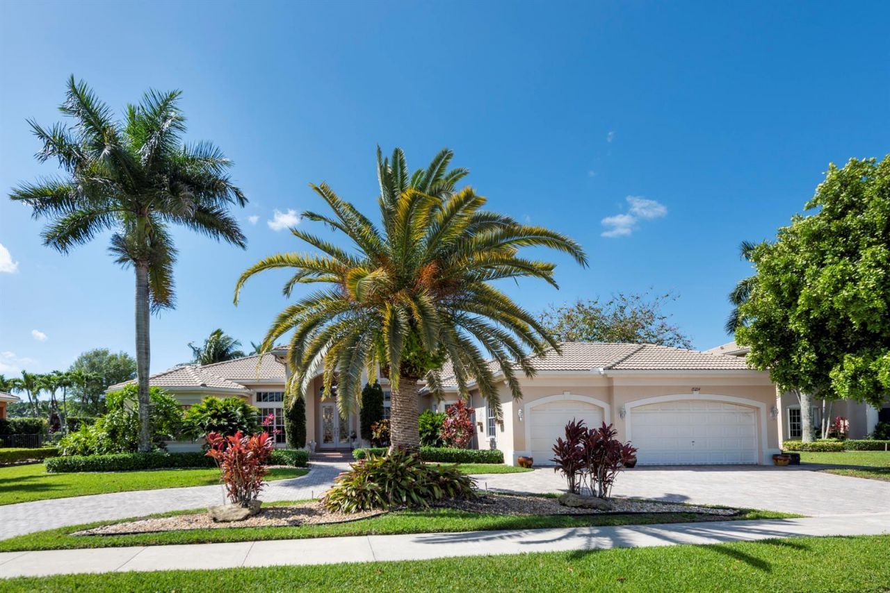 15234 SW 40th Street , Davie, FL 33331 Photo
