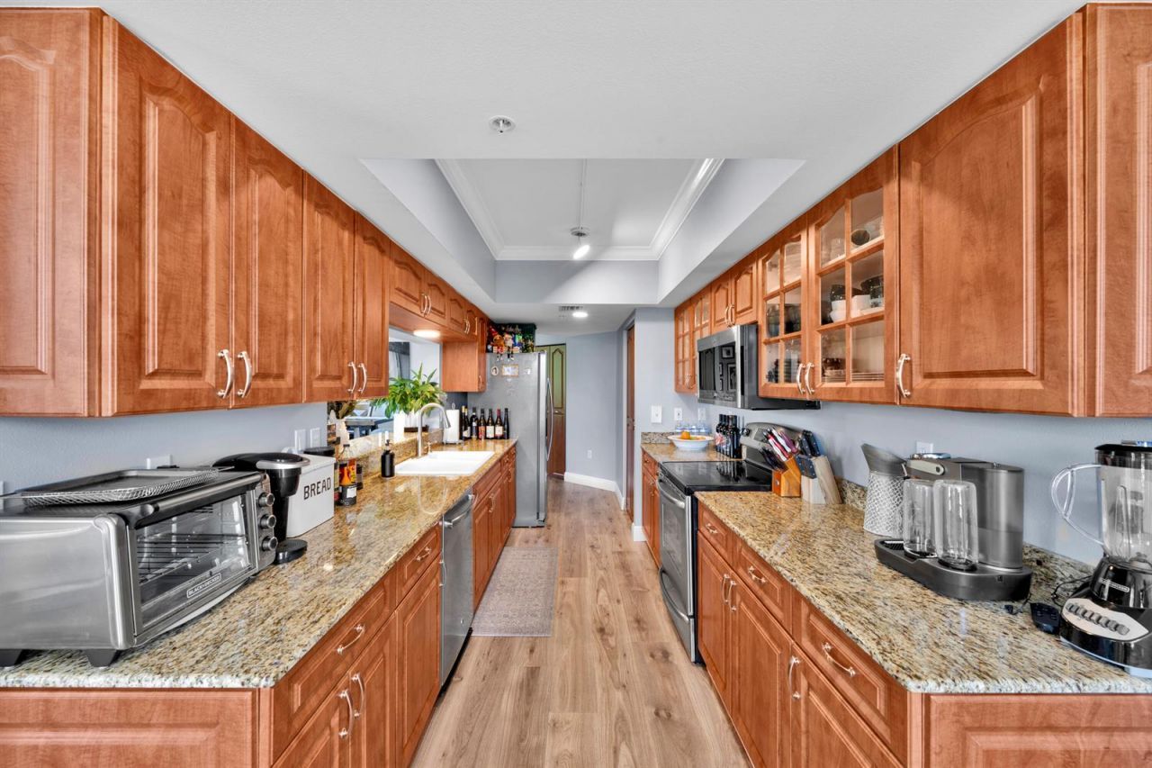 2880 NE 14th St Causeway , Unit 413, Pompano Beach, FL 33062 Photo