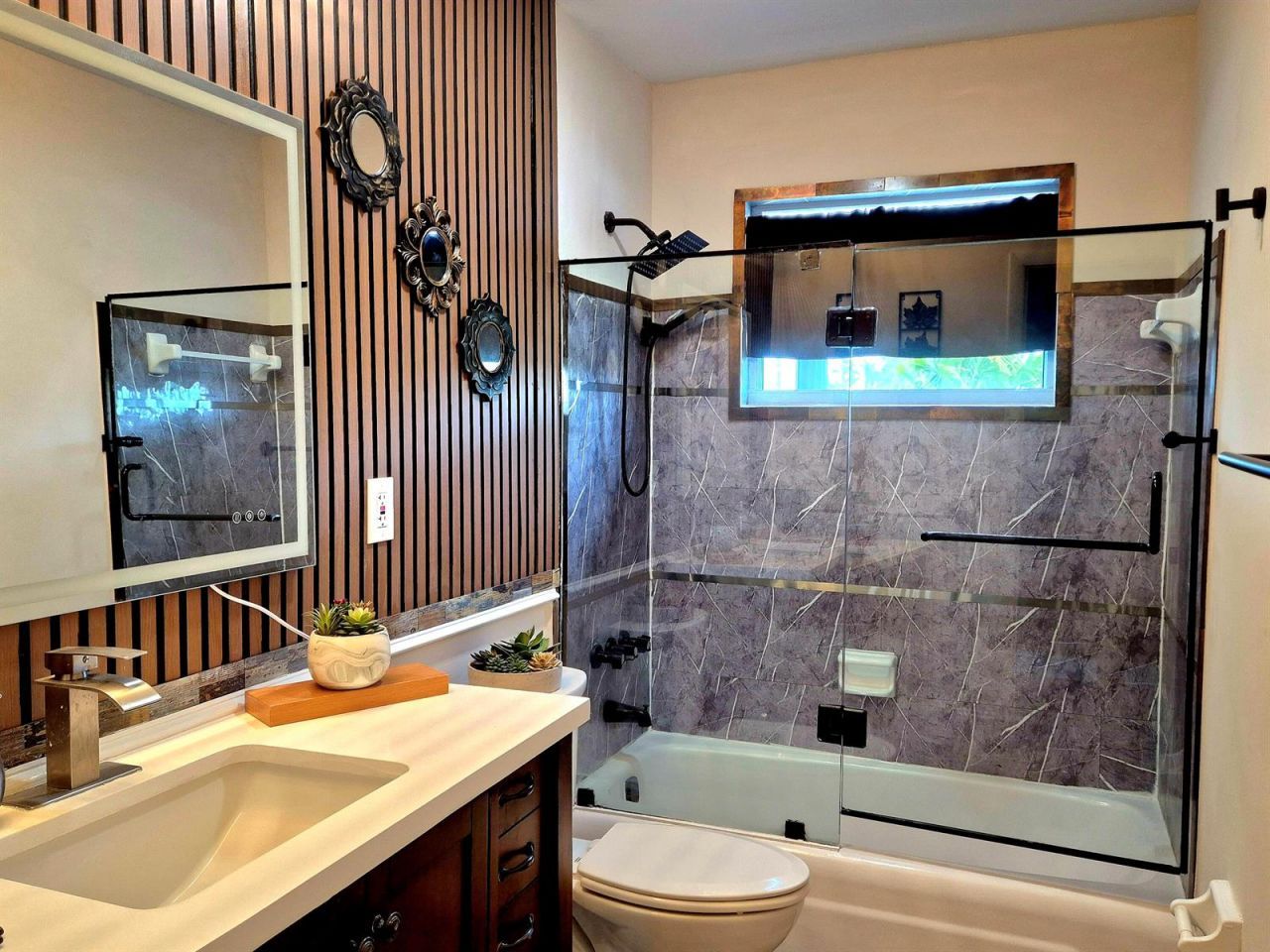 1015 NW 68th Avenue , Margate, FL 33063 Photo