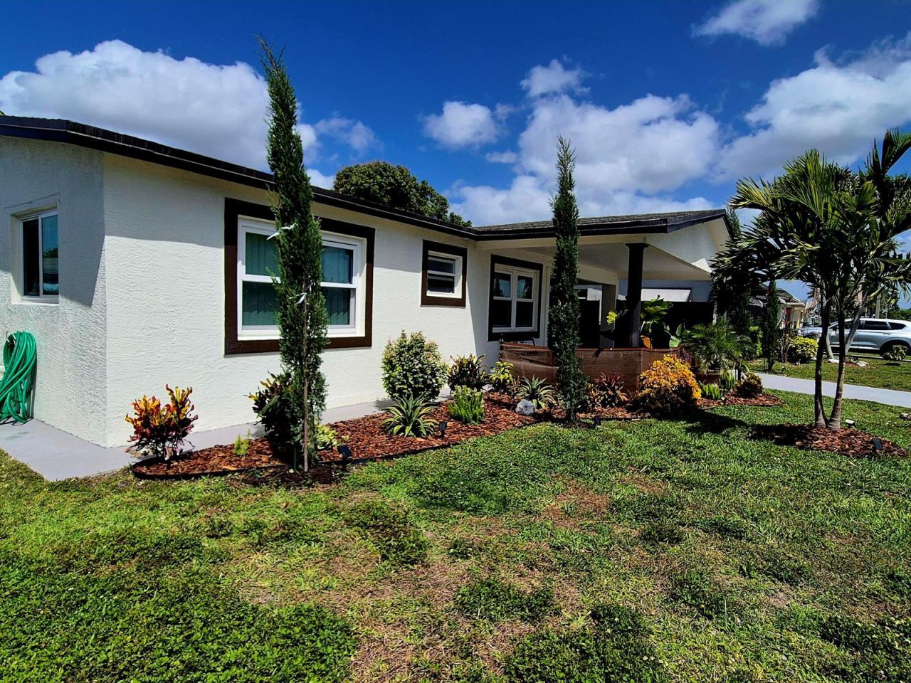 1015 NW 68th Avenue , Margate, FL 33063 Photo