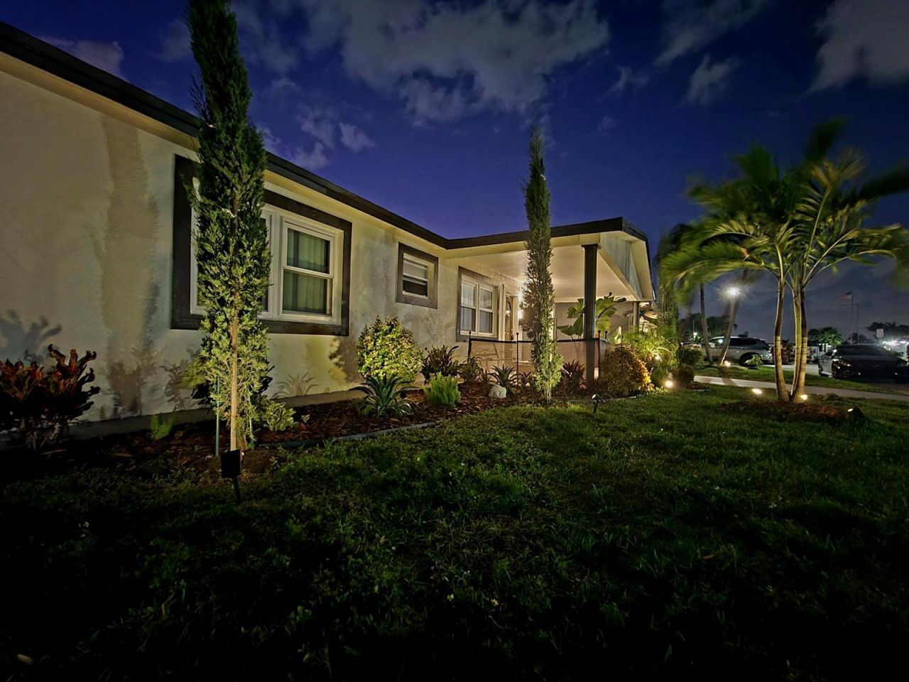1015 NW 68th Avenue , Margate, FL 33063 Photo