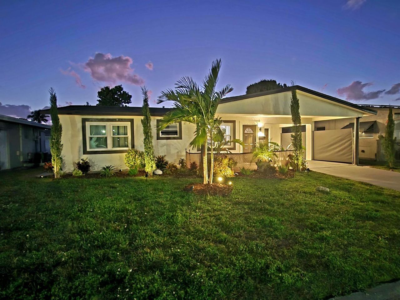 1015 NW 68th Avenue , Margate, FL 33063 Photo