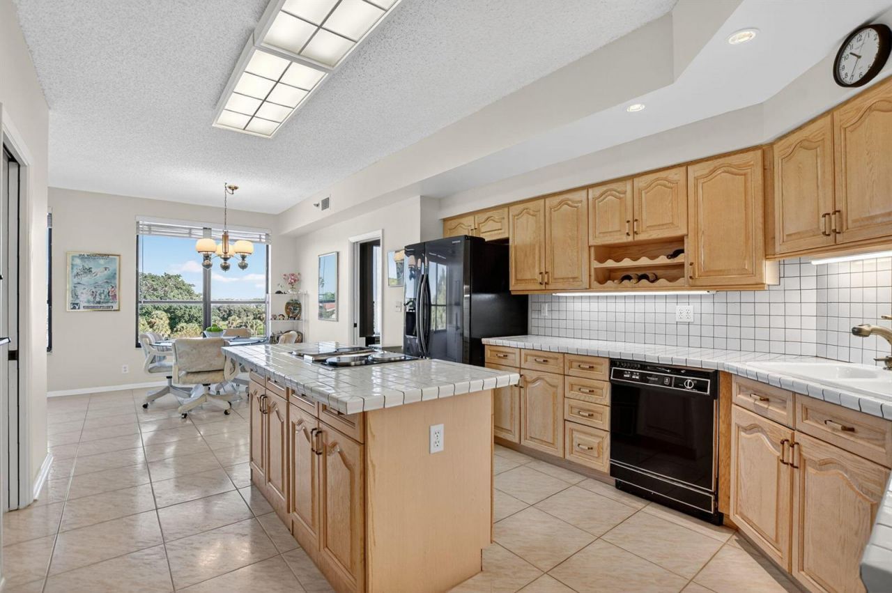 7351 Promenade Drive , Unit F-502, Boca Raton, FL 33433 Photo