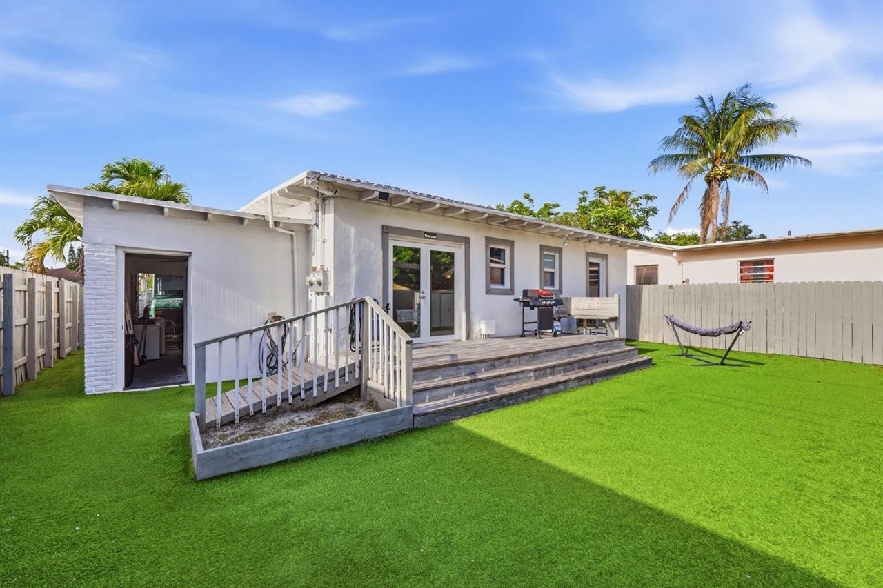 516 SW 15th Street , Unit 1-1, Fort Lauderdale, FL 33315 Photo