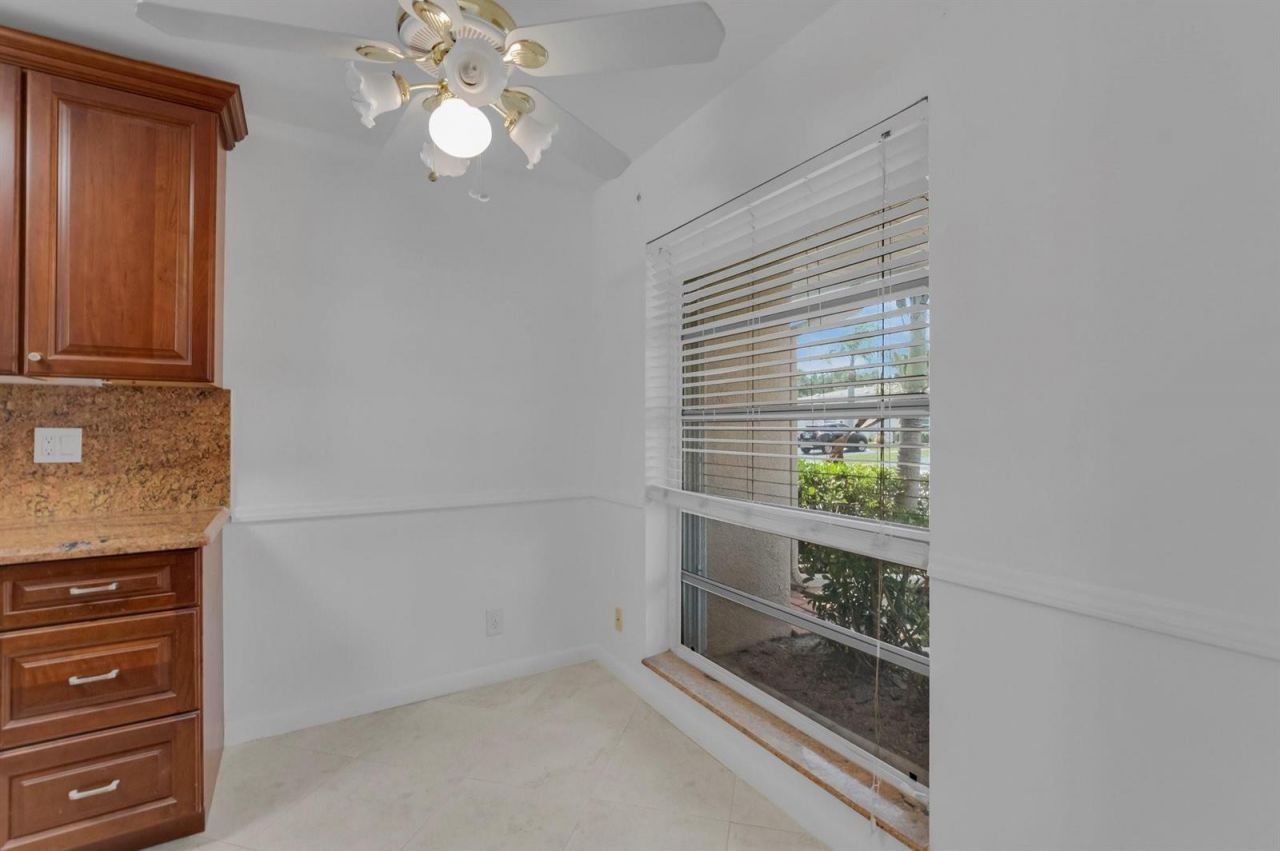 8829 Bella Vista Drive , Unit 282, Boca Raton, FL 33433 Photo